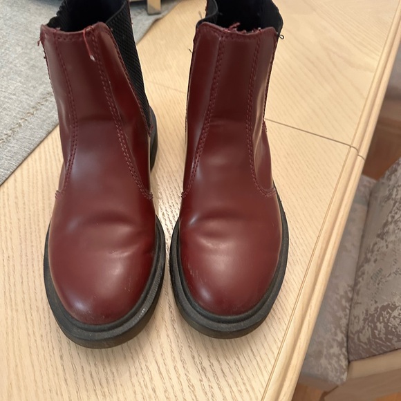 DR MARTENS LEATHER CHELSEA BOOTS - Picture 7 of 8